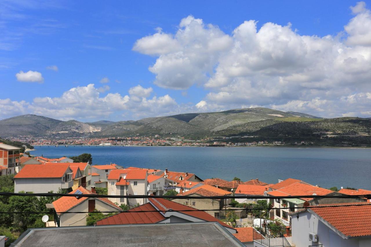 Apartments With A Parking Space Mastrinka, Ciovo - 4324 Trogir Eksteriør bilde
