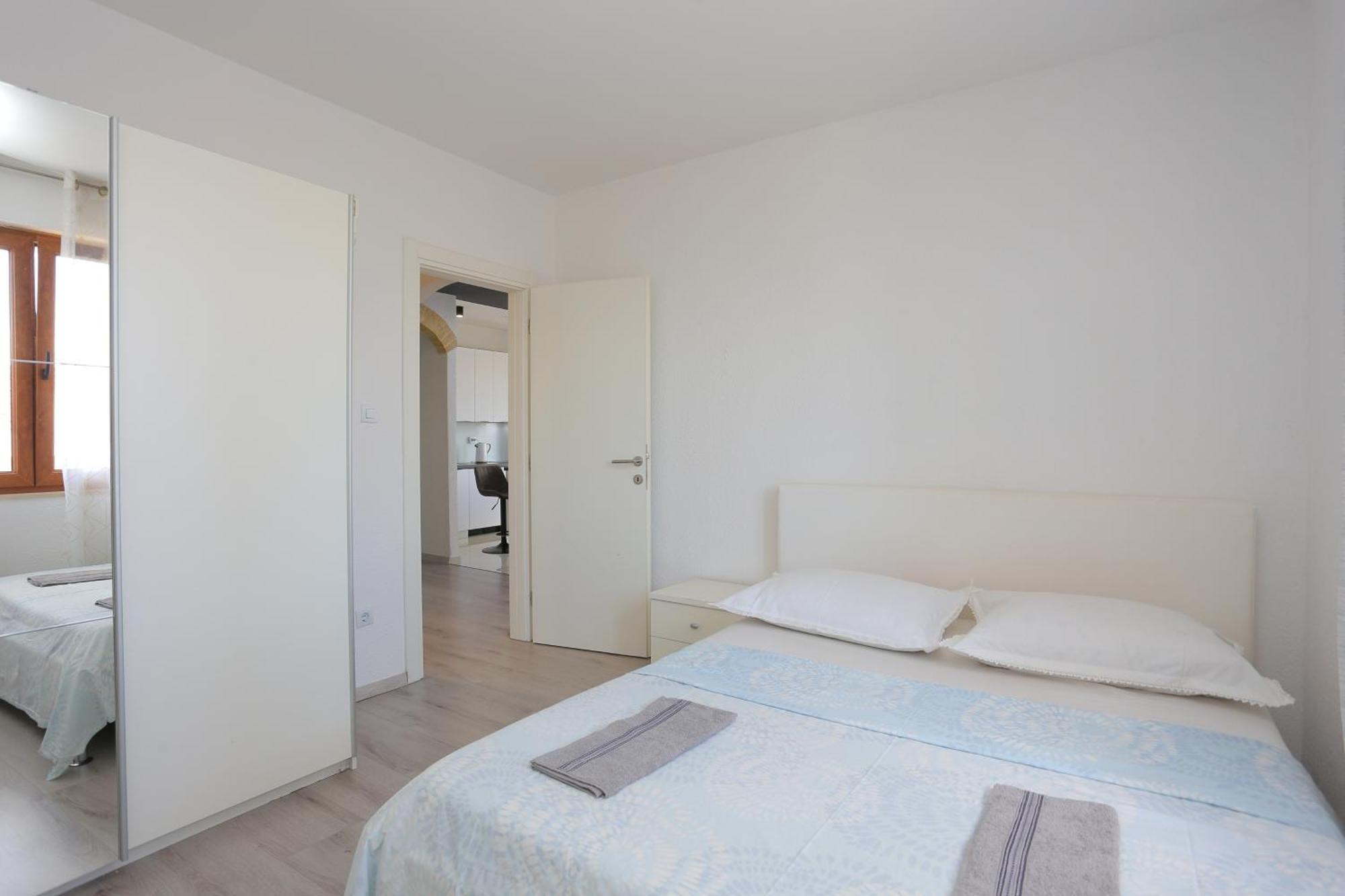 Apartments With A Parking Space Mastrinka, Ciovo - 4324 Trogir Rom bilde